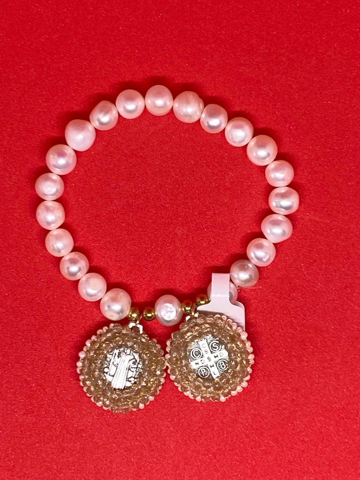 Pulsera de Perlas con Medalla Italiana